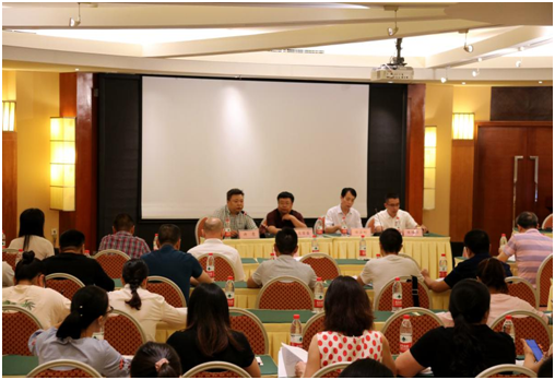 四川國檢公司組織開展“酒類食品安全政策法規(guī)標(biāo)準(zhǔn)、許可現(xiàn)場檢查案例分析、生產(chǎn)過程規(guī)范自查自糾”.png